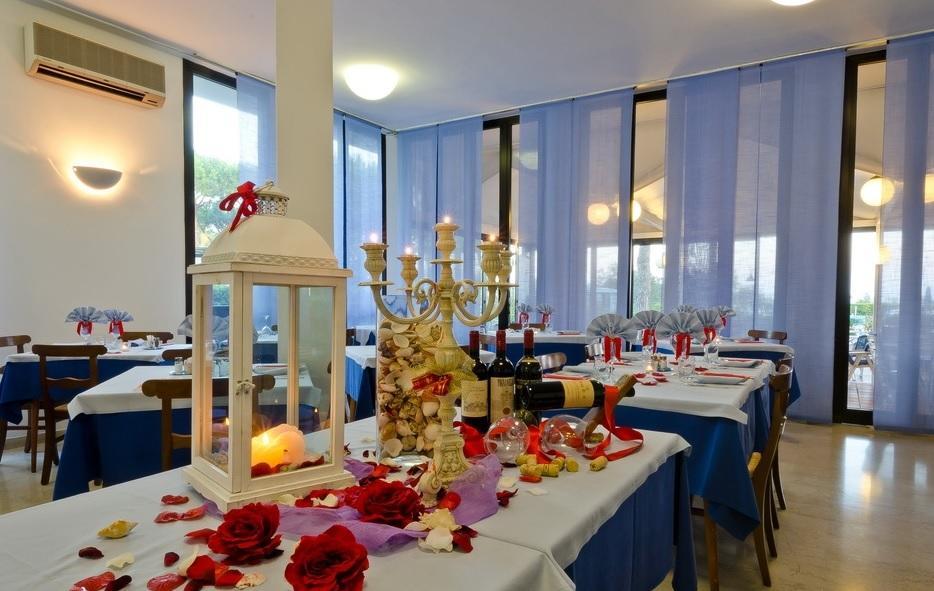 Hotel King Lido di Jesolo Esterno foto