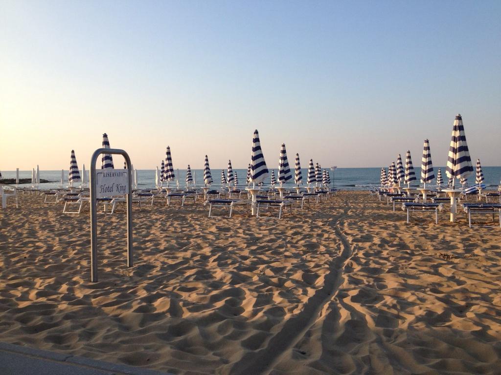 Hotel King Lido di Jesolo Esterno foto