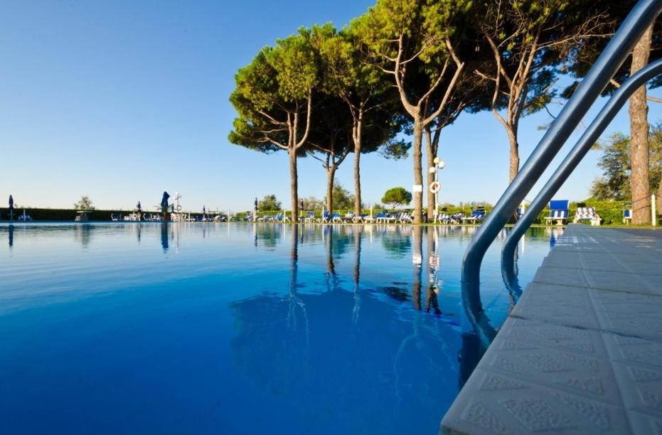 Hotel King Lido di Jesolo Esterno foto